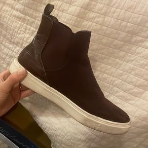 Ankle length sneakers burgundy